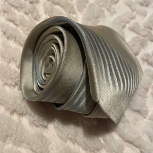 Christian Dior striped vintage classic‎ silk Necktie soft Blue Beige 3" x 53"